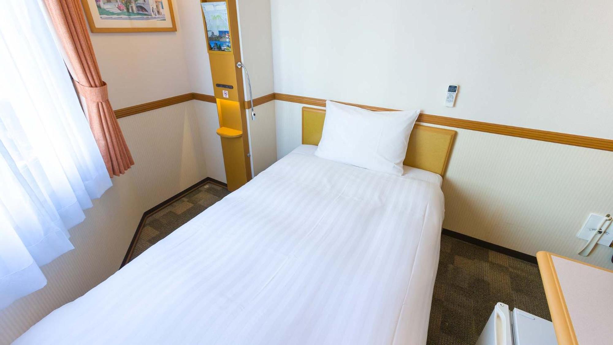 Toyoko Inn Okayama Eki Nishi Guchi Hiroba Oda fotoğraf
