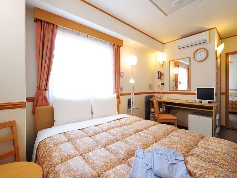 Toyoko Inn Okayama Eki Nishi Guchi Hiroba Dış mekan fotoğraf